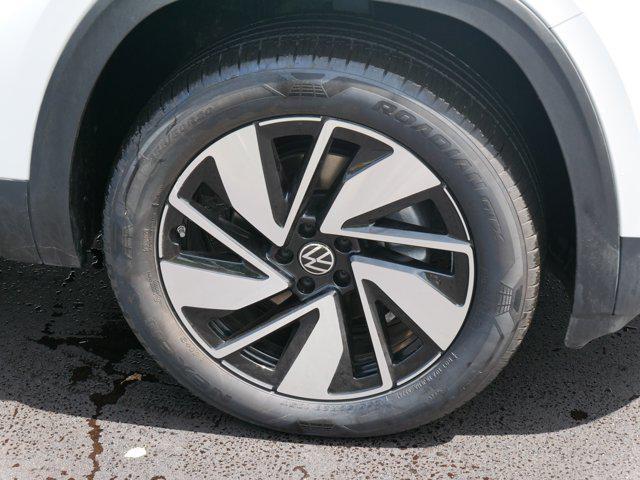 used 2024 Volkswagen Atlas car, priced at $39,475