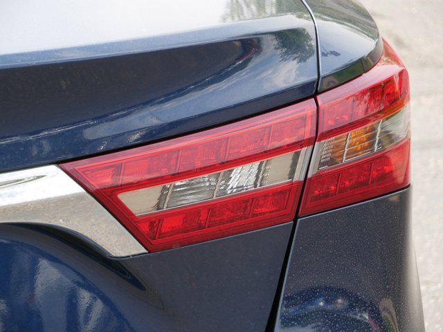 used 2016 Toyota Avalon Hybrid car, priced at $14,995