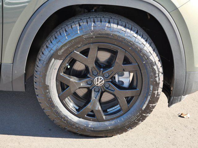 used 2024 Volkswagen Atlas car, priced at $39,975