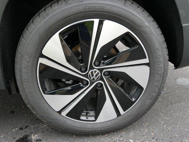 new 2025 Volkswagen Taos car, priced at $33,306