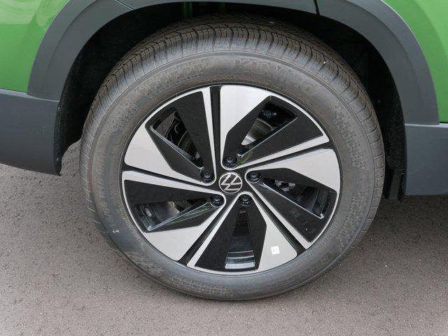new 2025 Volkswagen Taos car, priced at $33,181