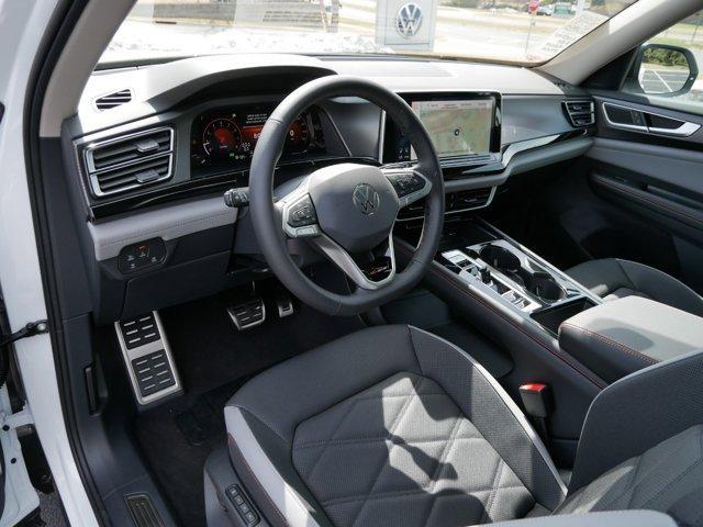 new 2024 Volkswagen Atlas car, priced at $49,376