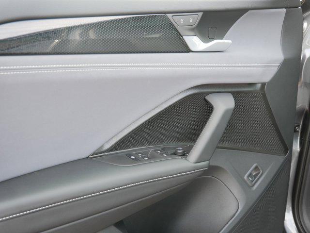 new 2025 Volkswagen Tiguan car, priced at $35,075