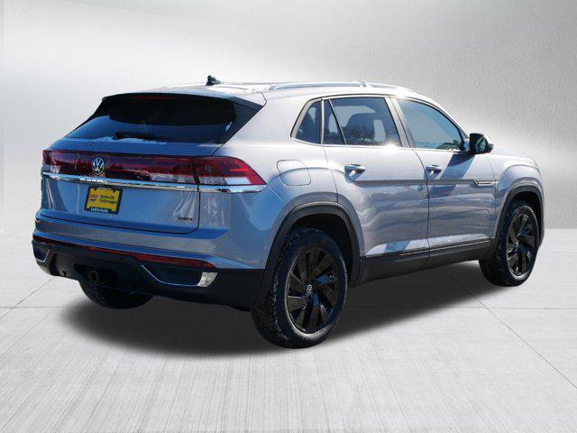 new 2025 Volkswagen Atlas Cross Sport car, priced at $45,040