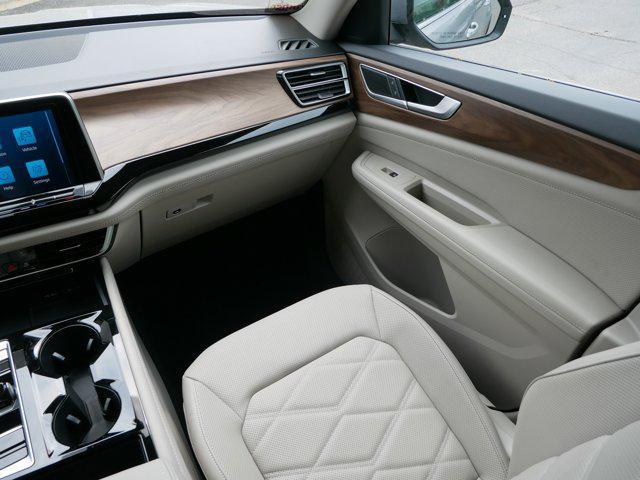 used 2024 Volkswagen Atlas car, priced at $37,995
