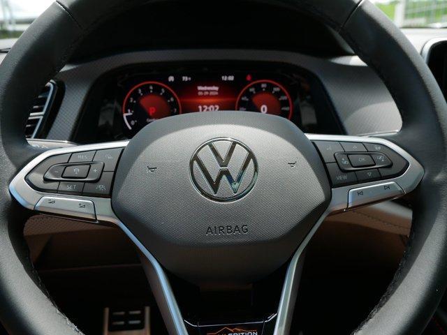 new 2024 Volkswagen Atlas car, priced at $45,441