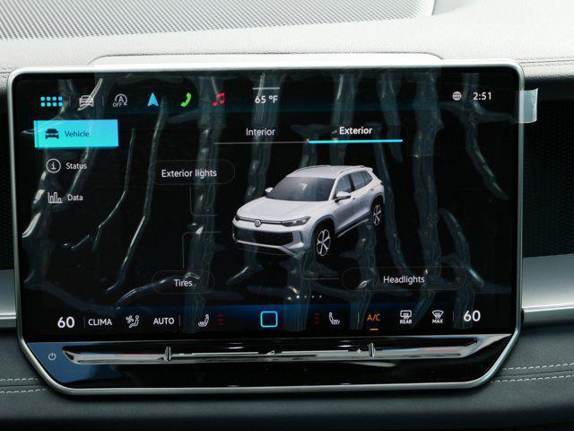 new 2025 Volkswagen Tiguan car, priced at $34,969