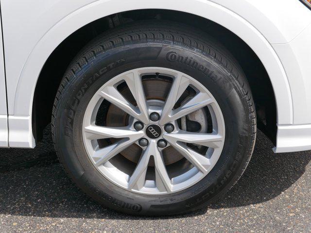 used 2024 Audi Q3 car, priced at $30,475