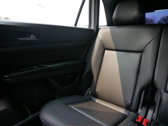 used 2020 Volkswagen Atlas Cross Sport car, priced at $18,975