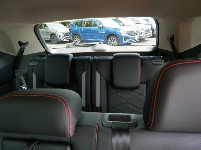 new 2025 Volkswagen ID.4 car, priced at $52,529