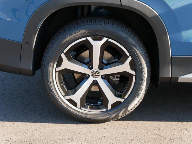 new 2025 Volkswagen Tiguan car, priced at $35,530
