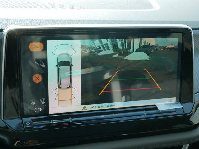 new 2025 Volkswagen Atlas car, priced at $45,975