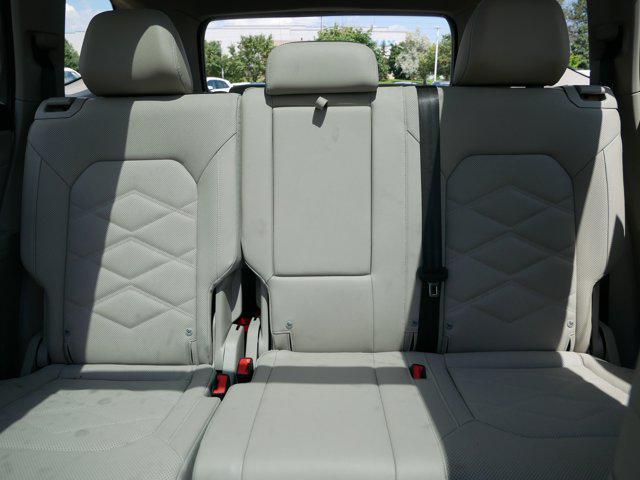used 2025 Volkswagen Atlas car, priced at $37,988