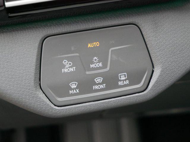 new 2025 Volkswagen ID.4 car, priced at $50,933