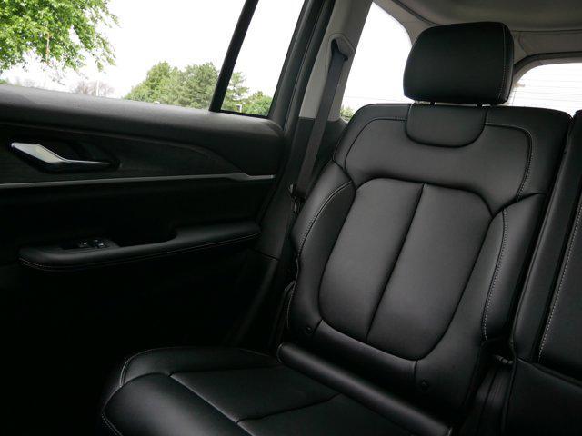 used 2024 Jeep Grand Cherokee car, priced at $34,975
