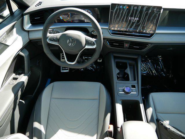 new 2025 Volkswagen Tiguan car, priced at $38,990