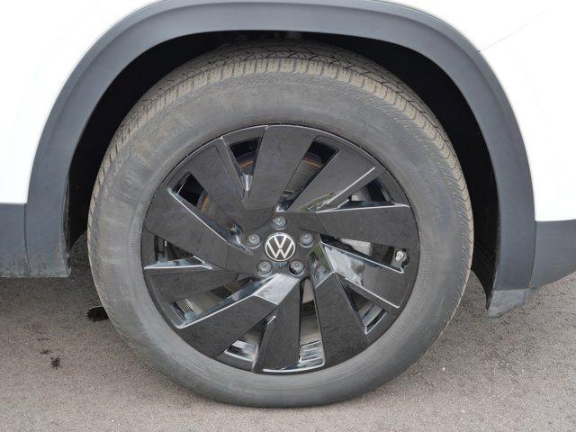 used 2024 Volkswagen Atlas car, priced at $36,475