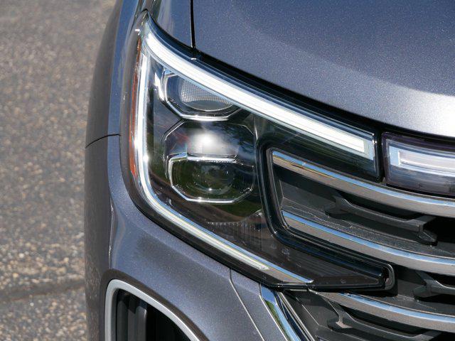 used 2024 Volkswagen Atlas car, priced at $35,475