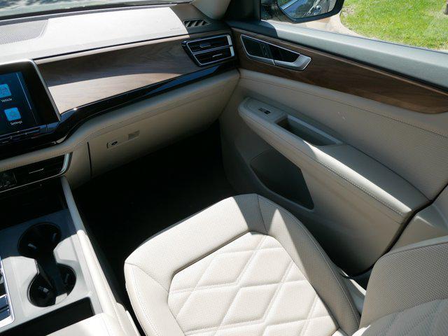 used 2024 Volkswagen Atlas car, priced at $35,475