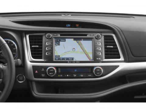 used 2019 Toyota Highlander car, priced at $26,995