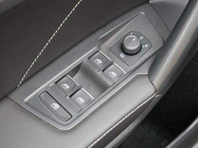 used 2022 Volkswagen Tiguan car, priced at $23,995