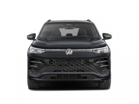 new 2025 Volkswagen Tiguan car, priced at $39,081