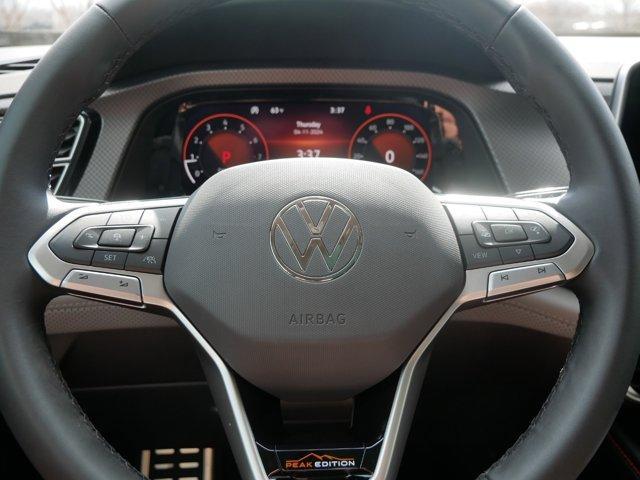 new 2024 Volkswagen Atlas car, priced at $49,376