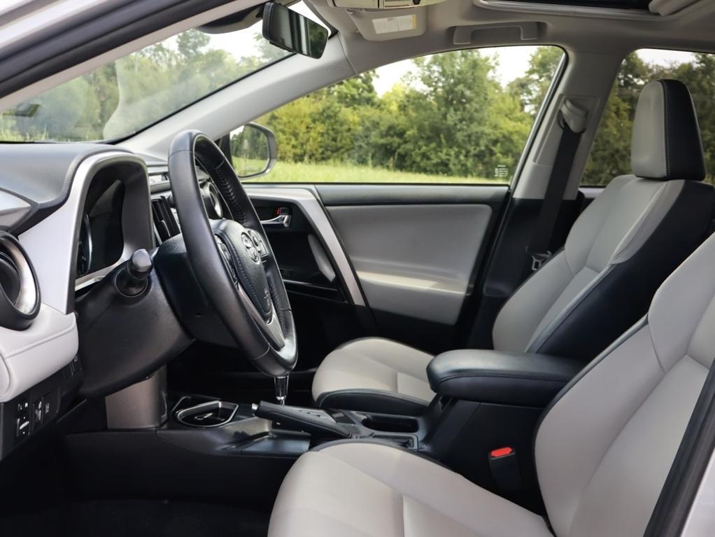 used 2018 Toyota RAV4 Hybrid car, priced at $20,919