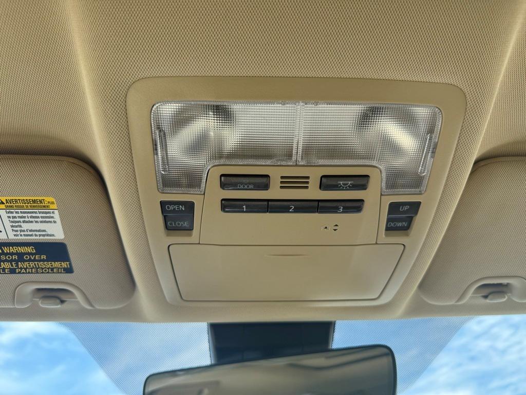 used 2019 Toyota Highlander car, priced at $29,984