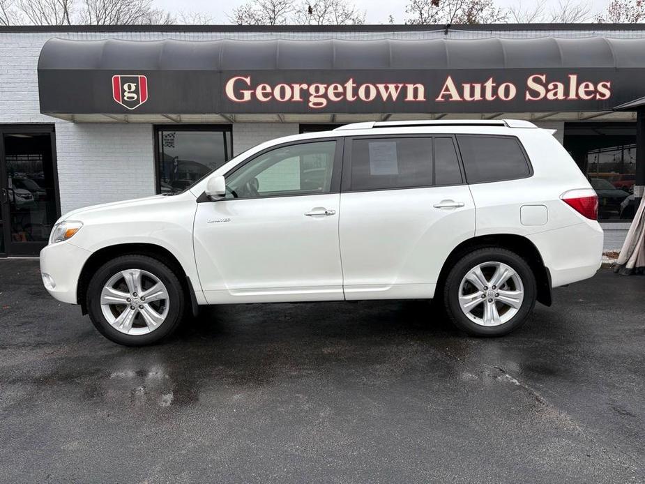 used 2008 Toyota Highlander car, priced at $6,984