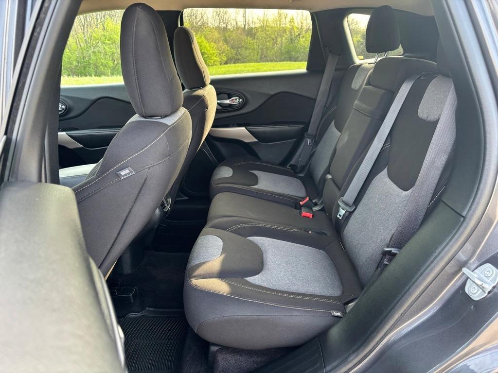 used 2018 Jeep Cherokee car, priced at $13,984