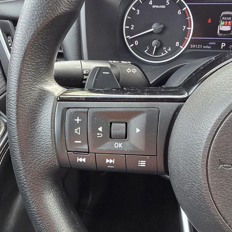 used 2023 Nissan Rogue car, priced at $21,984