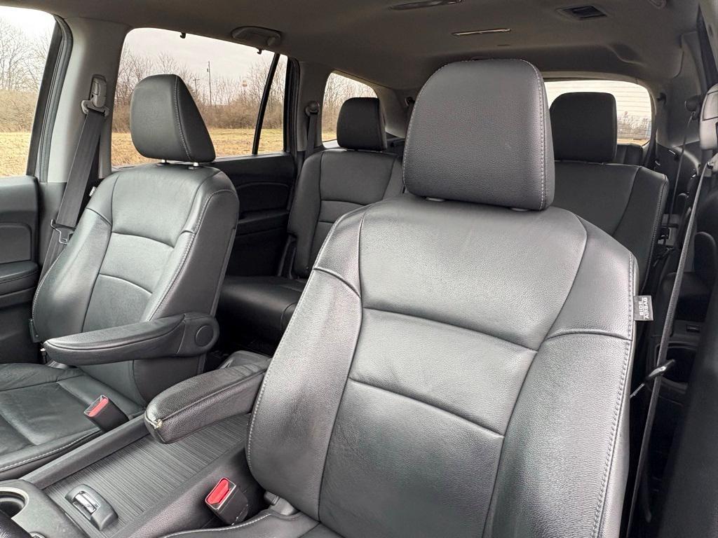 used 2021 Honda Pilot car, priced at $22,000