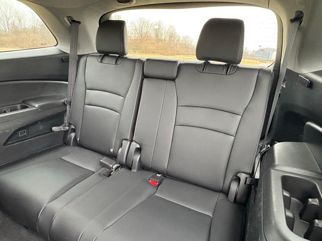 used 2021 Honda Pilot car, priced at $22,000