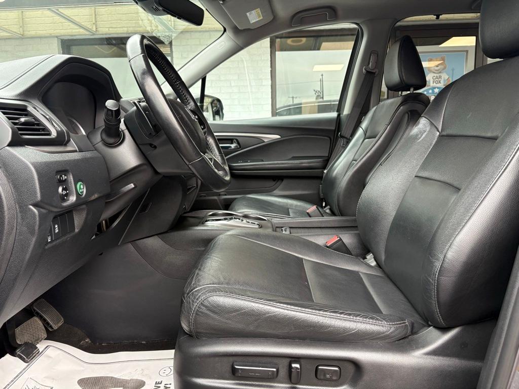 used 2021 Honda Pilot car, priced at $22,000