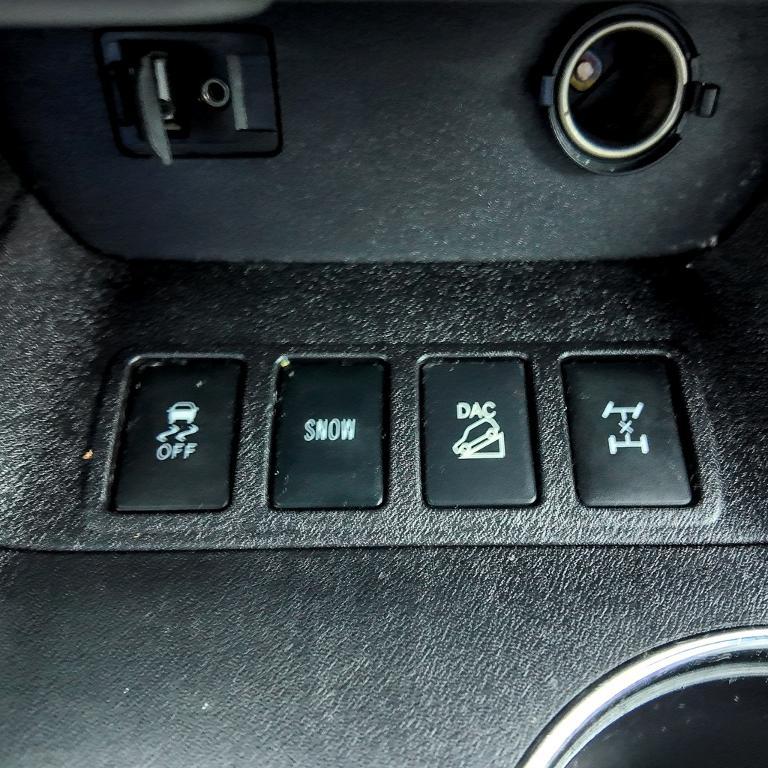 used 2016 Toyota Highlander car, priced at $20,298