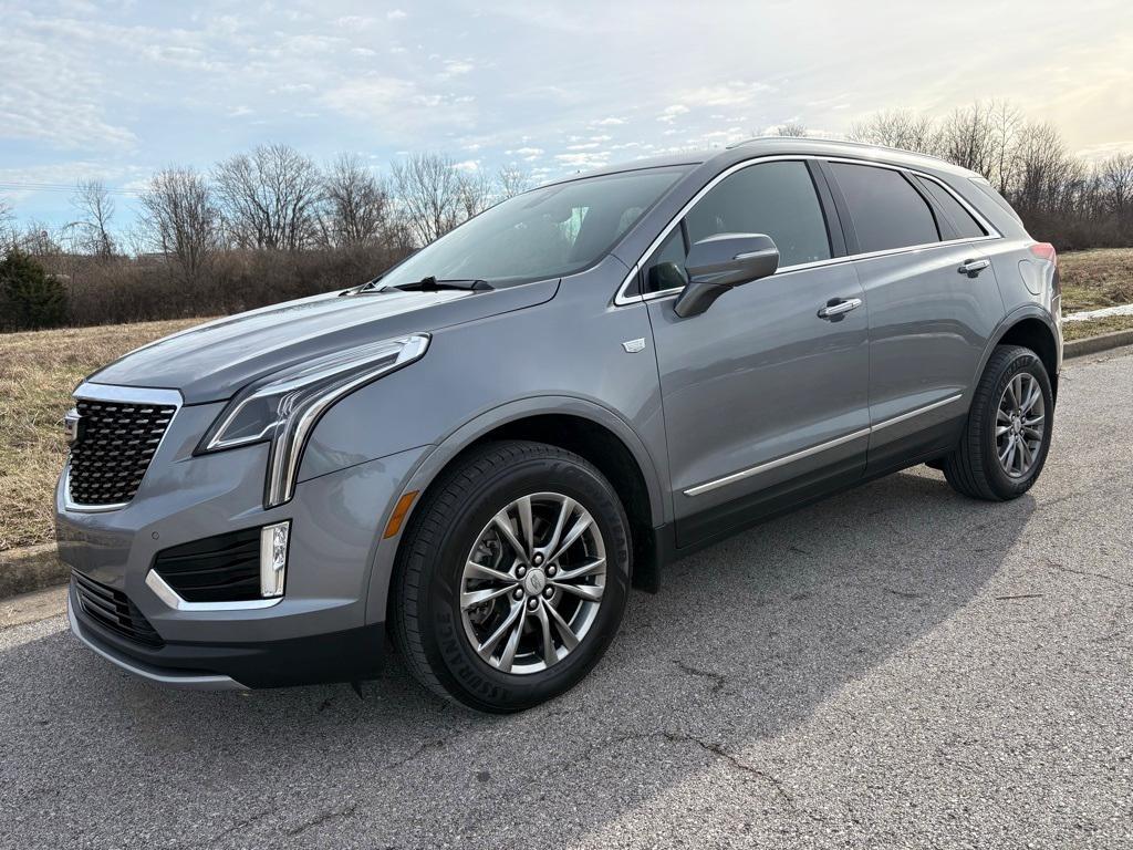 used 2021 Cadillac XT5 car, priced at $22,000