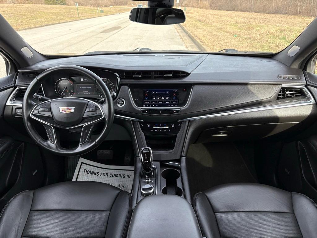 used 2021 Cadillac XT5 car, priced at $22,000