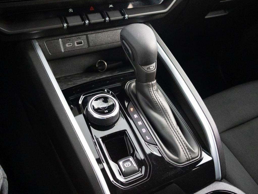 used 2024 Chevrolet Colorado car, priced at $38,798