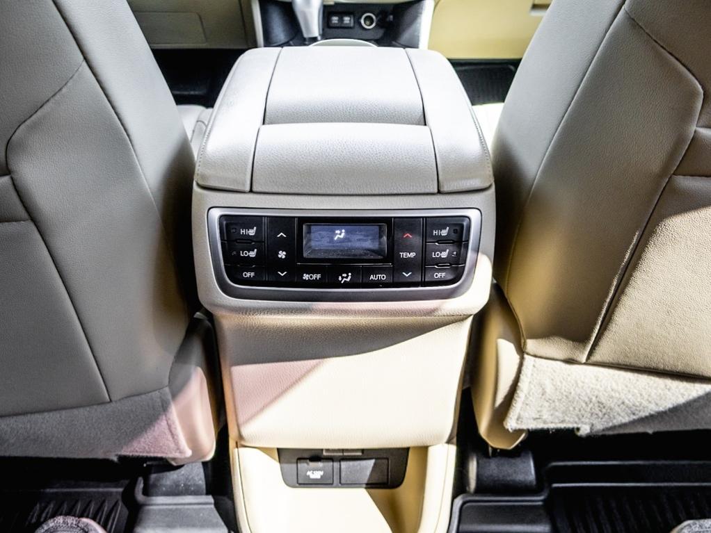 used 2018 Toyota Highlander car, priced at $28,598