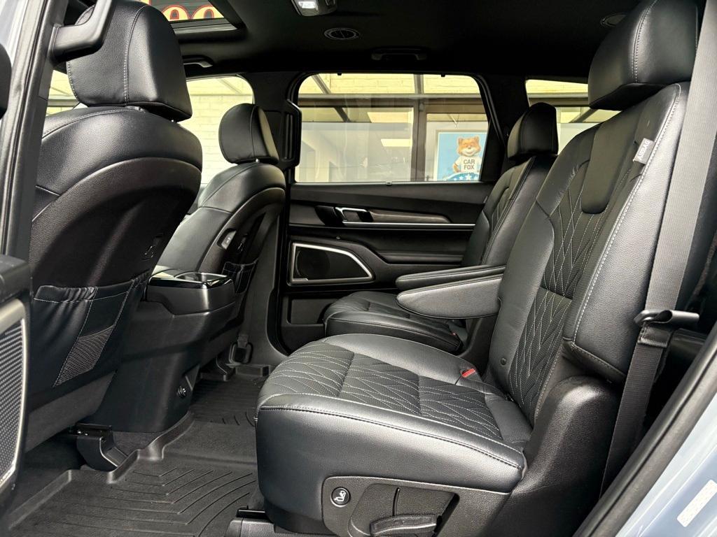 used 2023 Kia Telluride car, priced at $38,000