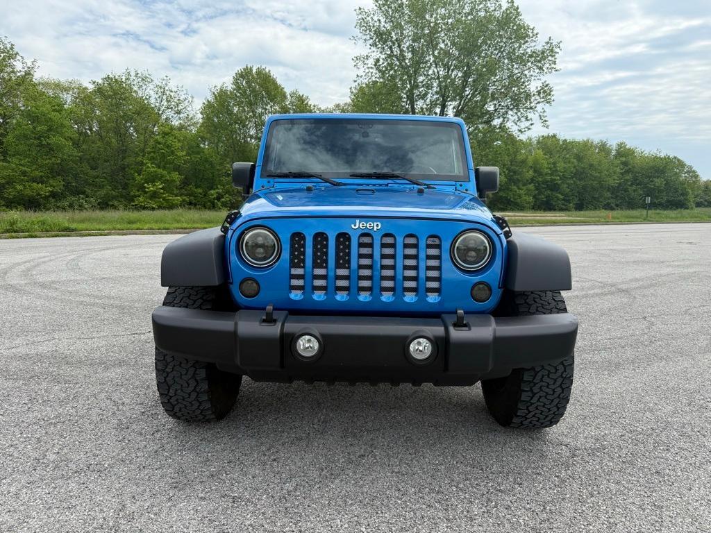 used 2015 Jeep Wrangler Unlimited car, priced at $20,729