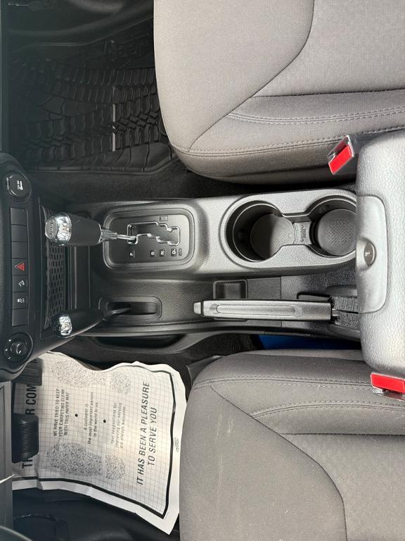 used 2015 Jeep Wrangler Unlimited car, priced at $20,729