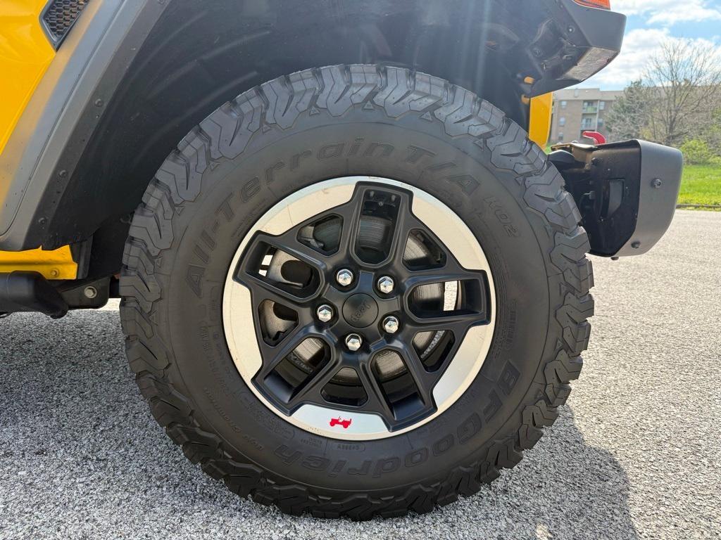 used 2021 Jeep Wrangler Unlimited car, priced at $32,984