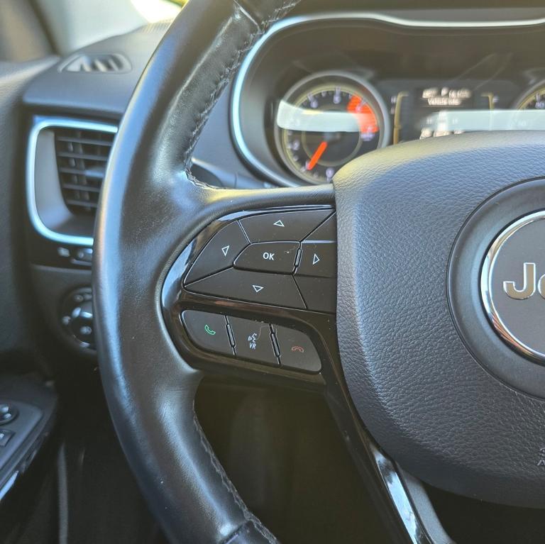 used 2019 Jeep Cherokee car, priced at $15,984