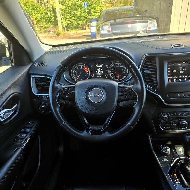 used 2019 Jeep Cherokee car, priced at $15,984