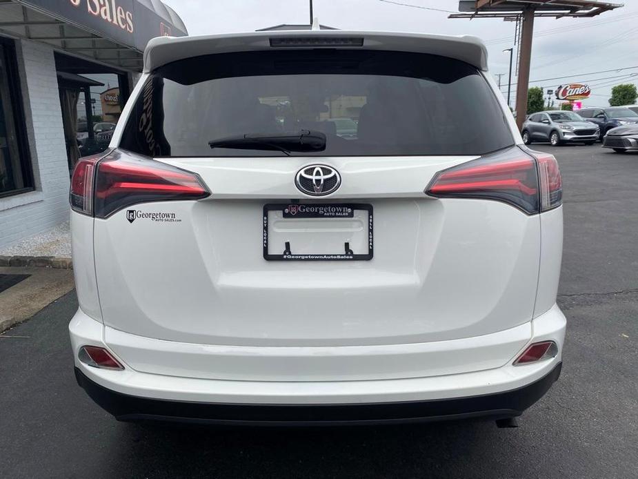 used 2018 Toyota RAV4 car