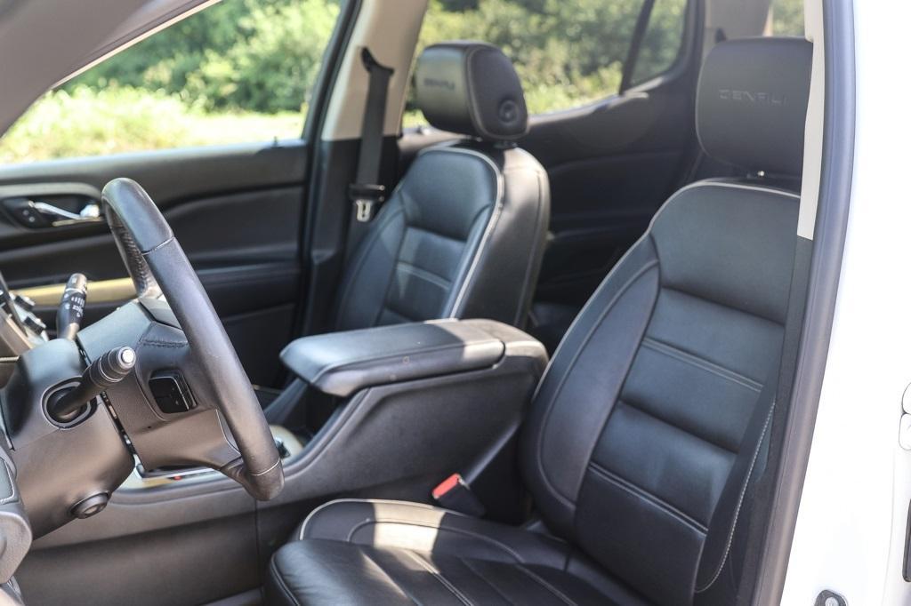 used 2017 GMC Acadia car, priced at $19,499