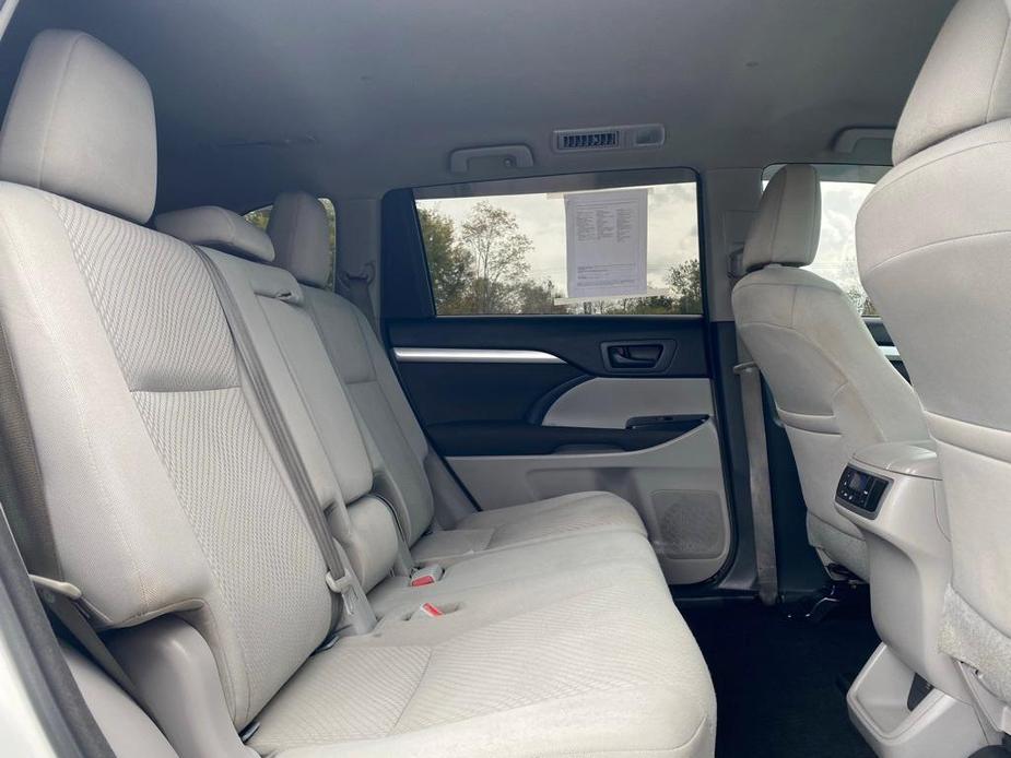 used 2018 Toyota Highlander car, priced at $17,993