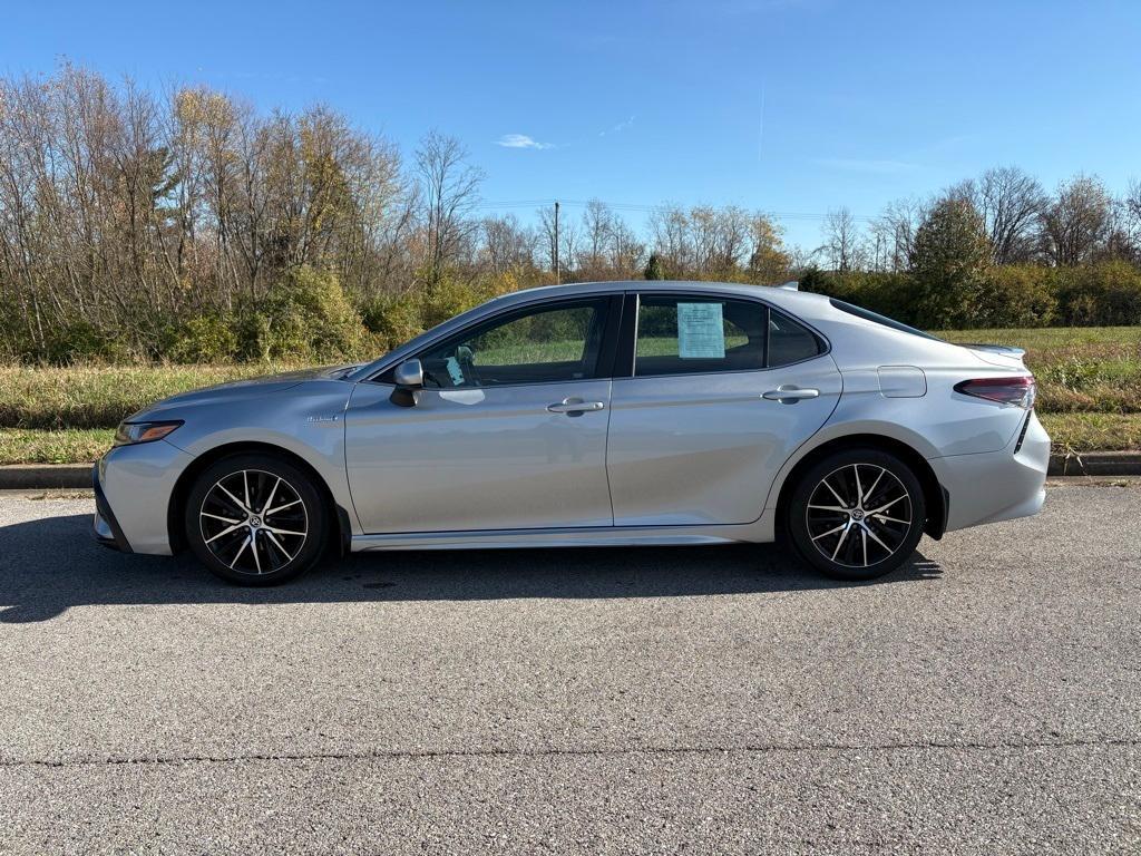 used 2021 Toyota Camry Hybrid car, priced at $22,997